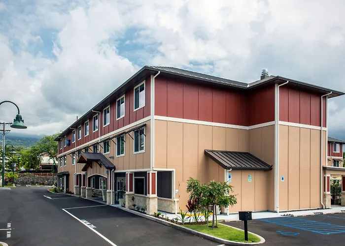 Resorts Guide Holiday Inn Express & Suites Kailua-Kona By Ihg